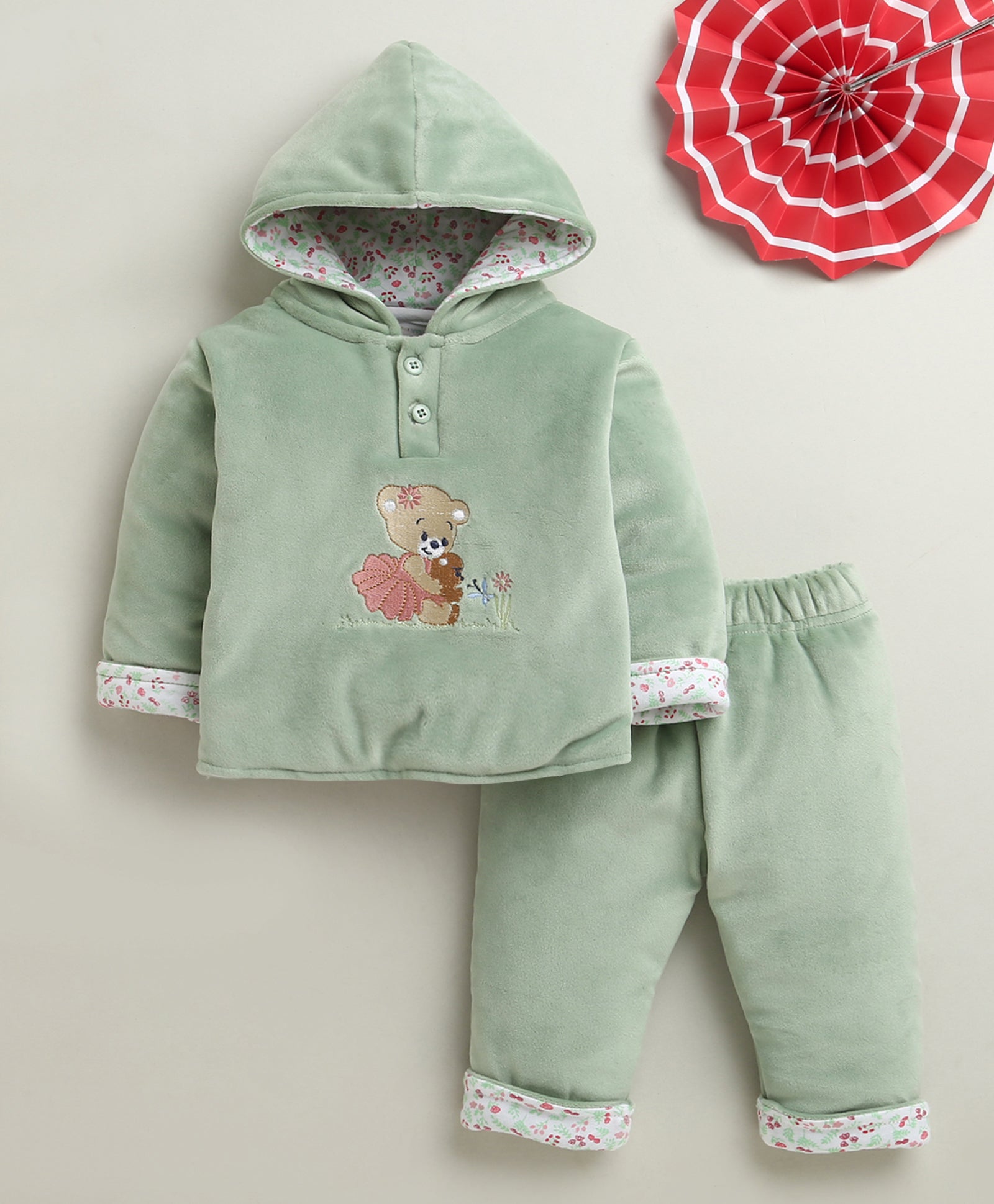 Green Girls Full Sleeves Cotton Blend Winter Wear Set