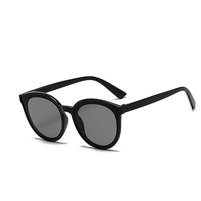 Kids Sunglasses, Modern Stylish Eyewears for Boy's and Girls, Suitable for Age 4 to 12 Years (Black)