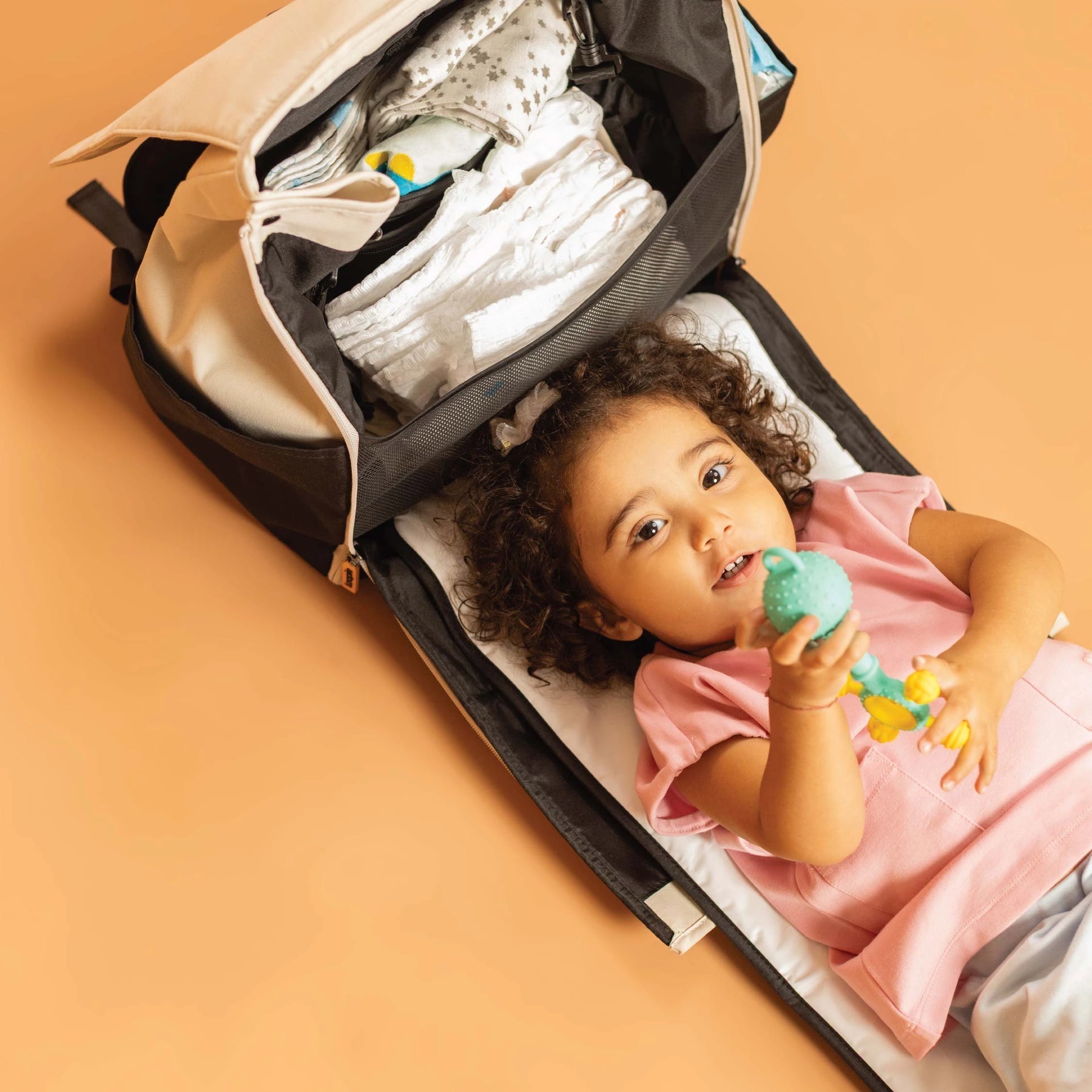 Loopie Robin Diaper Bag (Ivory)