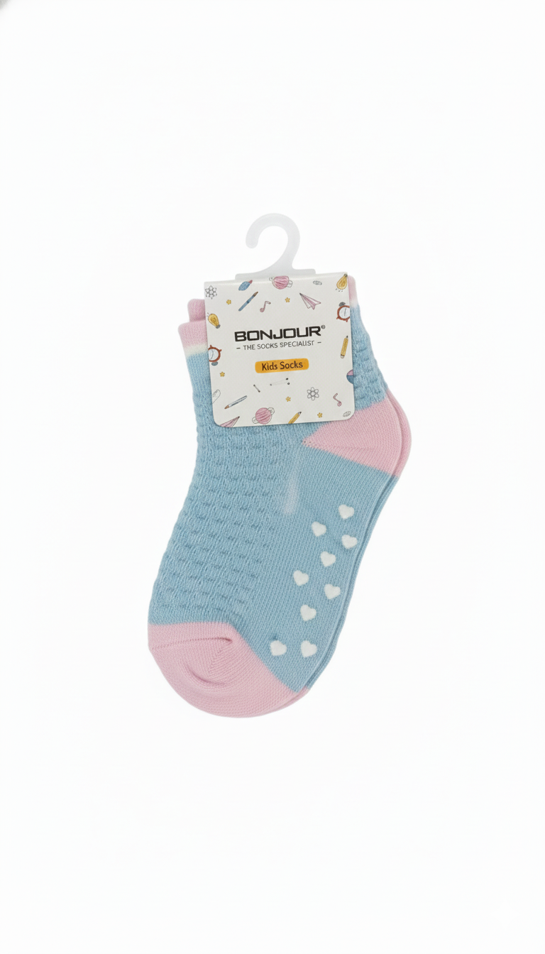 White Heart Design Fancy Girls Ank Socks