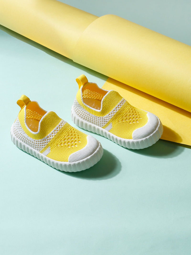 Peppy Toddlers' First Step Shoes - Yellow (Unisex)